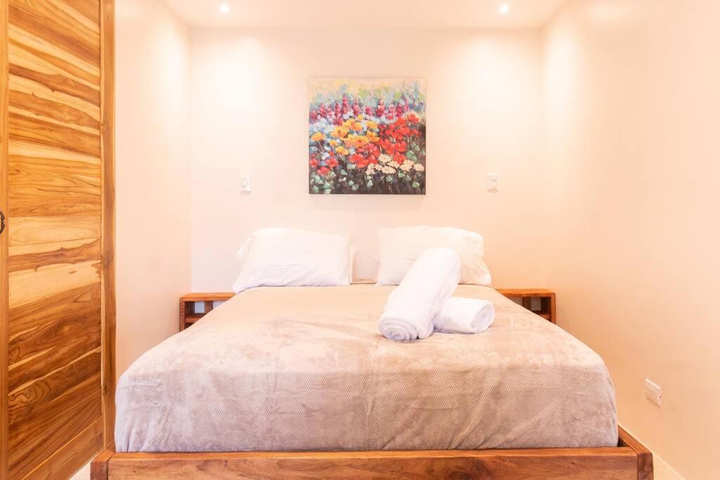 Surfside Apartments - Mal Pais Malpais Esterno foto