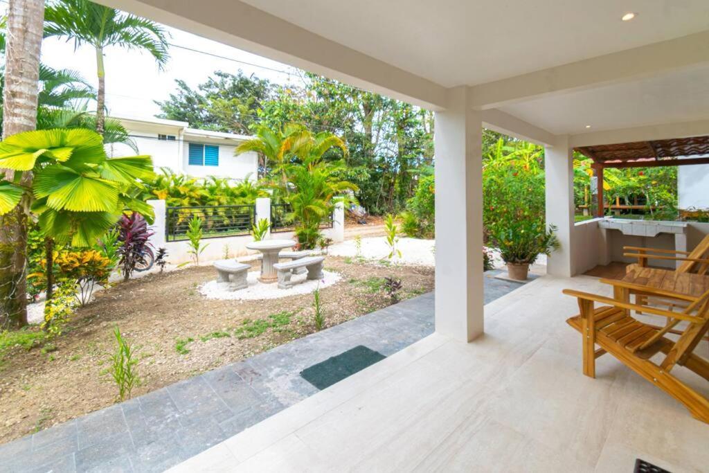 Surfside Apartments - Mal Pais Malpais Esterno foto