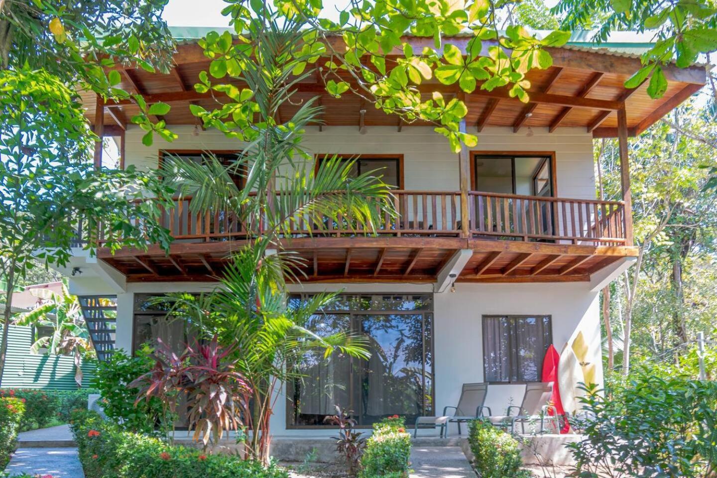 Surfside Apartments - Mal Pais Malpais Esterno foto